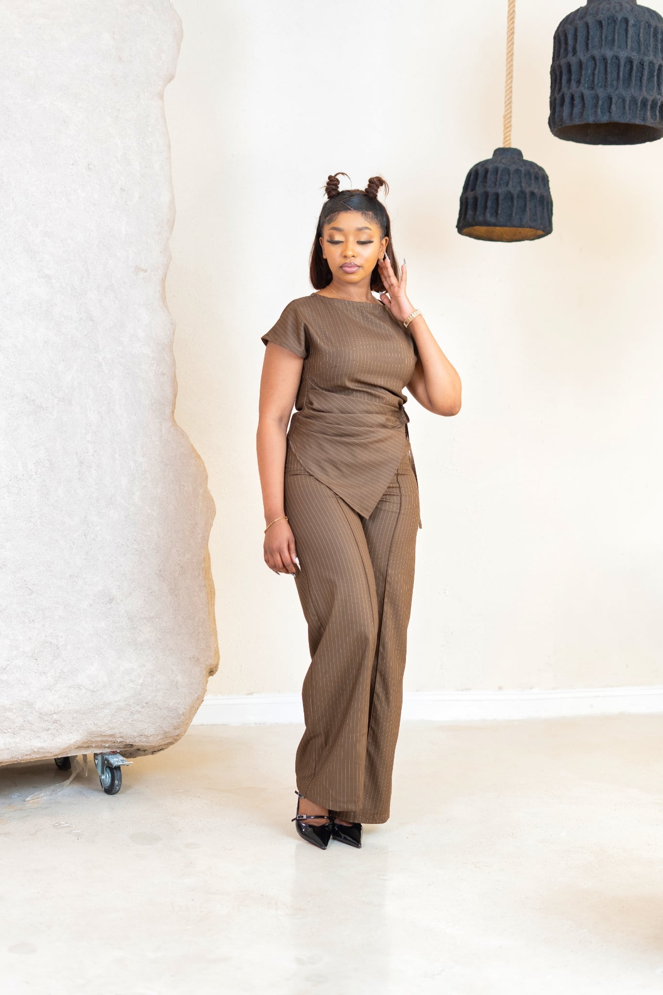 Nonis Pinstripe Pintuck Pants - Chestnut Brown