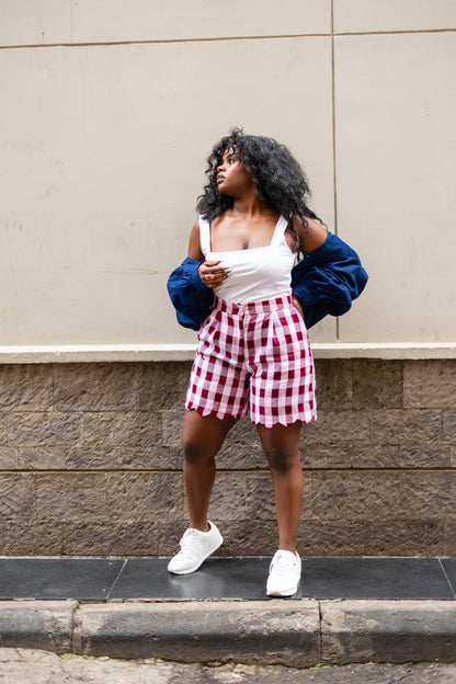 Gingham scalloped shorts (Burgundy)