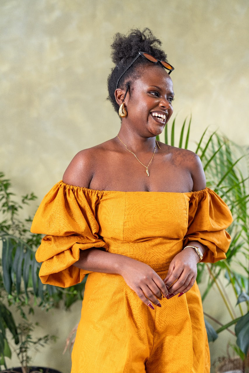 Zahara Chic Linen Shorts - Mustard Brown